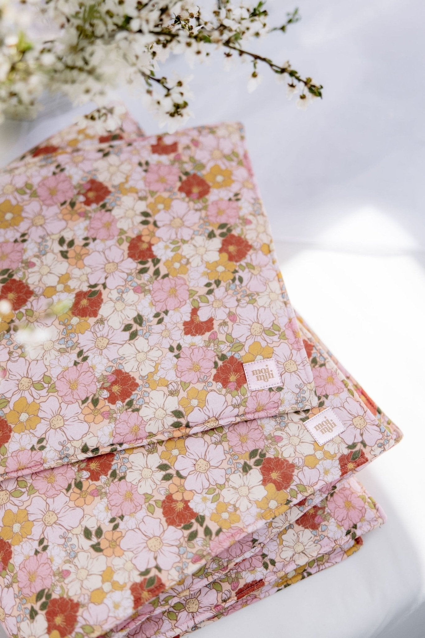 Ensemble couverture et coussin en mousseline pour bébé - rose & floral - artizant.com