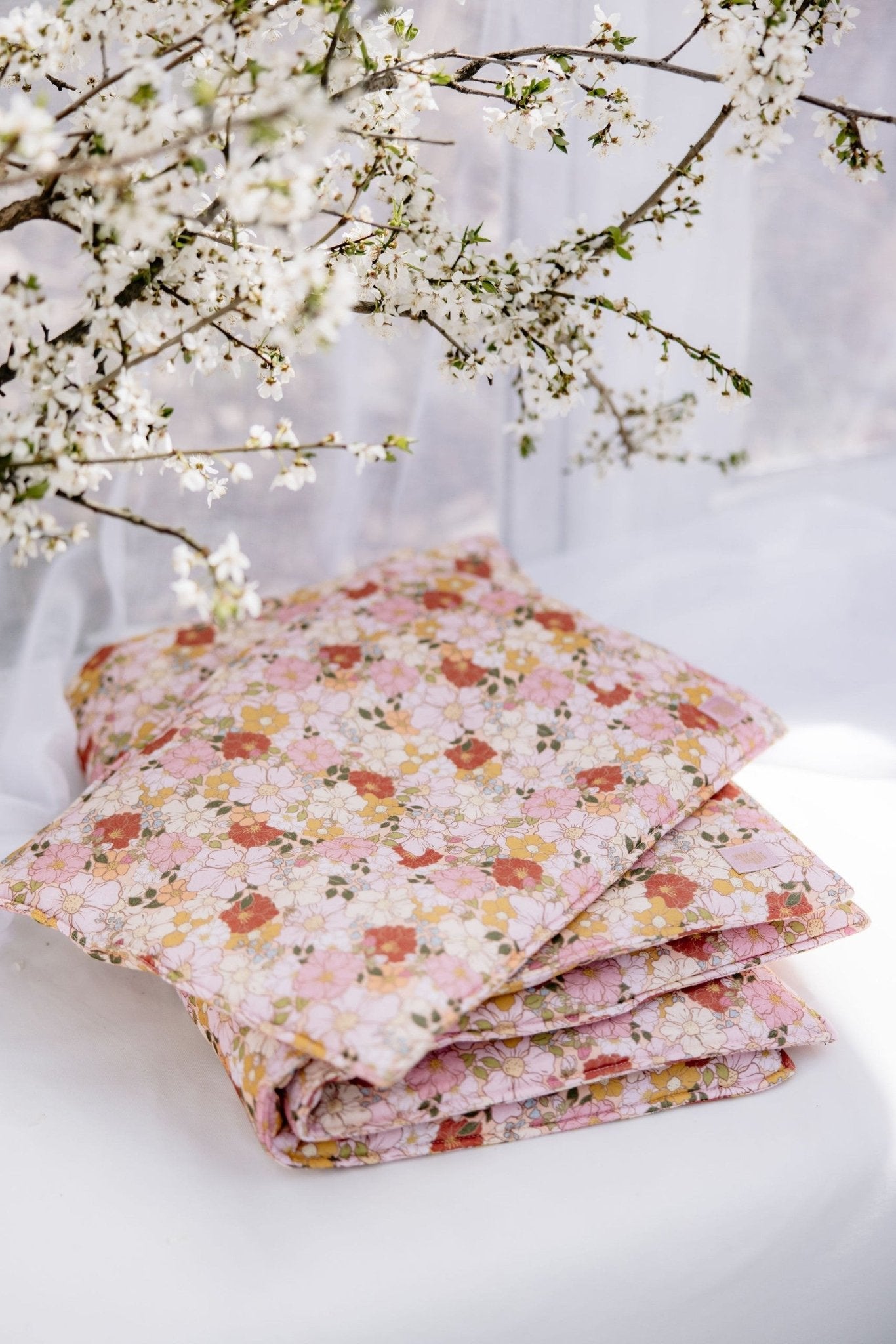 Ensemble couverture et coussin en mousseline pour bébé - rose & floral - artizant.com